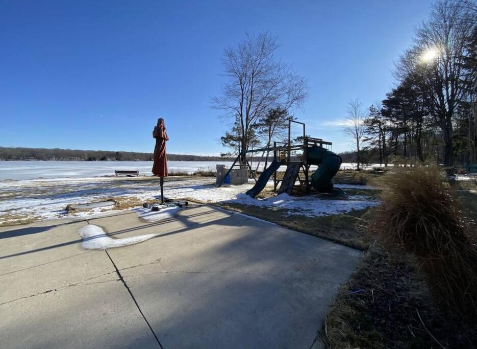 Hideaway - Lakehouse/Spa/Dock/ Pocono Summit Exterior photo