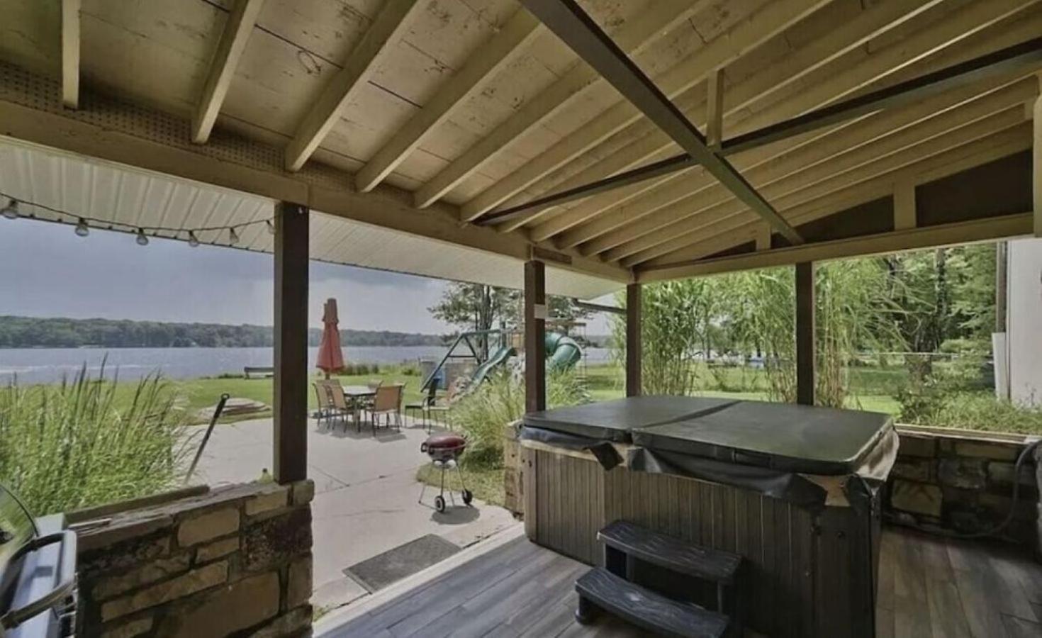 Hideaway - Lakehouse/Spa/Dock/ Pocono Summit Exterior photo